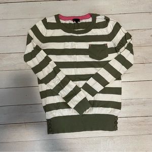 t/o/sweater/army green and cream and pink/size medium